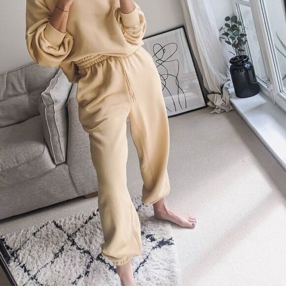 This Frankie Shop Vanessa Sweatpants in Banana - Picture 1 of 7